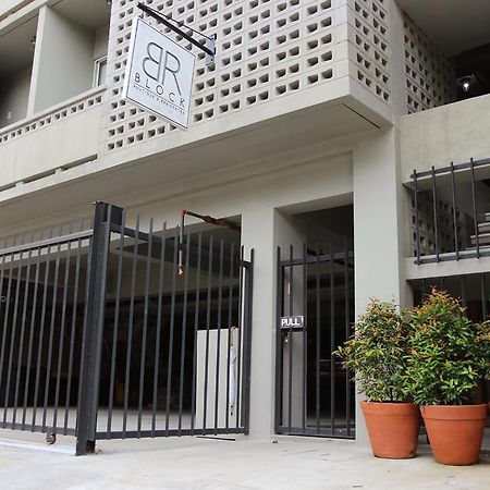 Brblock Boutique And Residences Makati City Exterior foto